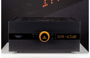 Canor Hyperion P1 Vacuum Tube Preamplifier (Colour: Black)