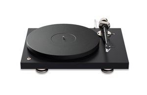Pro-Ject Debut PRO B Manual belt-drive turntable with pre-mounted Pick it PRO Balanced cartridge (Satin Black)