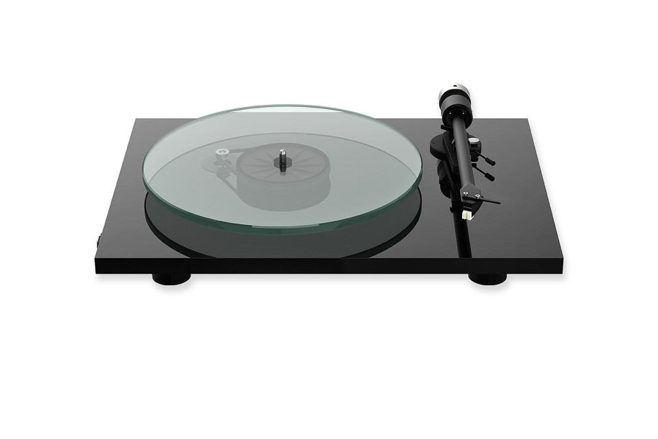 Pro-Ject T2 Manual belt-drive turntable with pre-mounted Sumiko Rainier cartridge (Gloss Black)